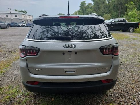 Used 2025 Jeep Compass Limited AWD/4WD image 7