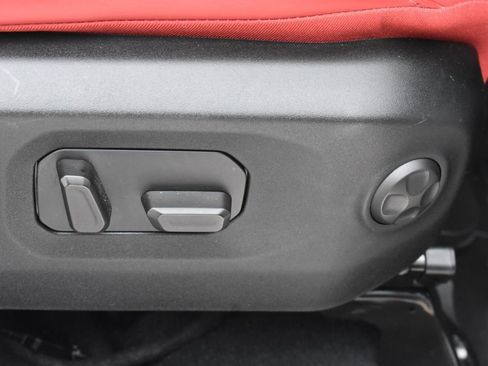 Used 2024 Jeep Wrangler Unlimited Rubicon 392 image 18