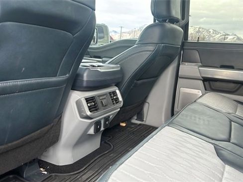 Used 2022 Ford F150 Limited image 25