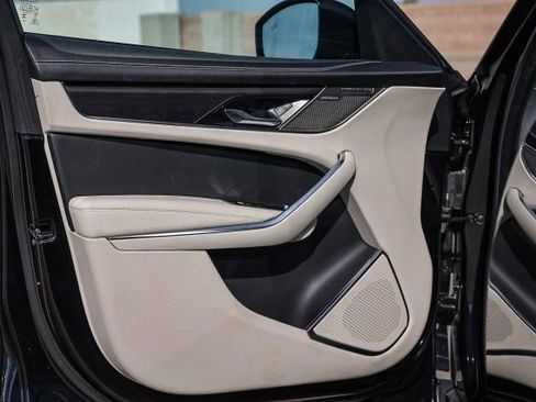 Used 2024 Jaguar F-PACE R-Dynamic S image 24