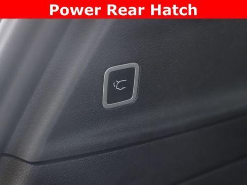 Used 2023 Chrysler Pacifica Limited w/ S Appearance Package FWD image 32