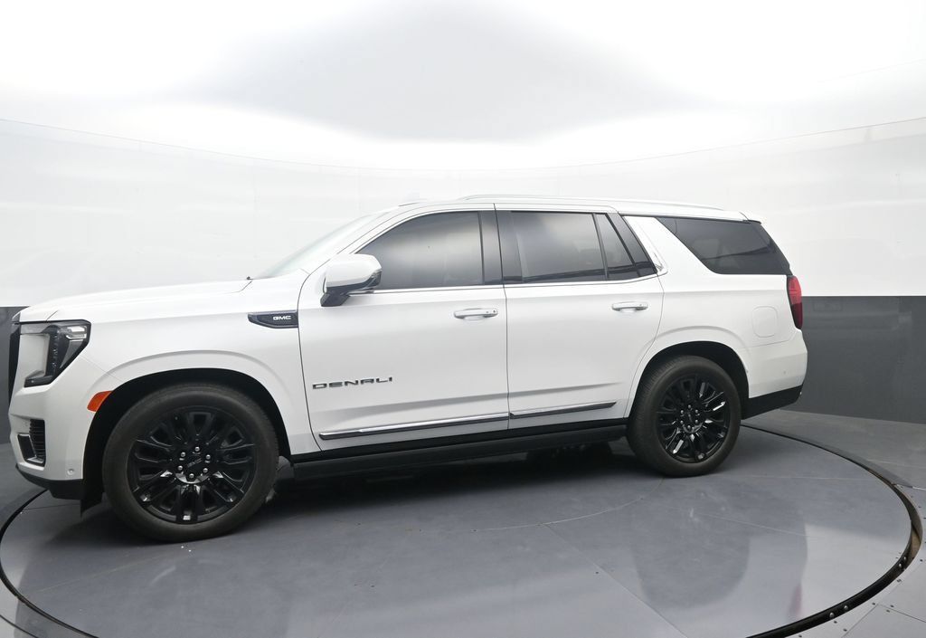 Used 2023 GMC Yukon Denali Ultimate AWD/4WD image 4
