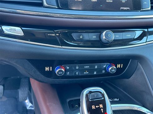 Used 2018 Buick Enclave Avenir w/ Avenir Technology Package image 30