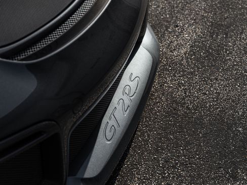 Used 2018 Porsche 911 GT2 RS RWD image 52