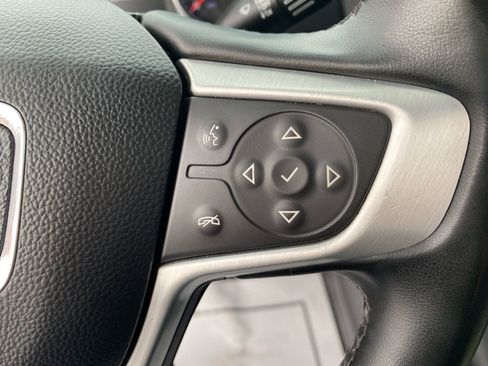 Used 2023 GMC Acadia SLT AWD/4WD image 17