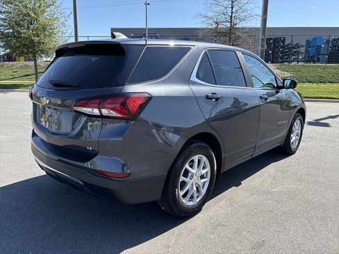 Used 2023 Chevrolet Equinox LT image 9