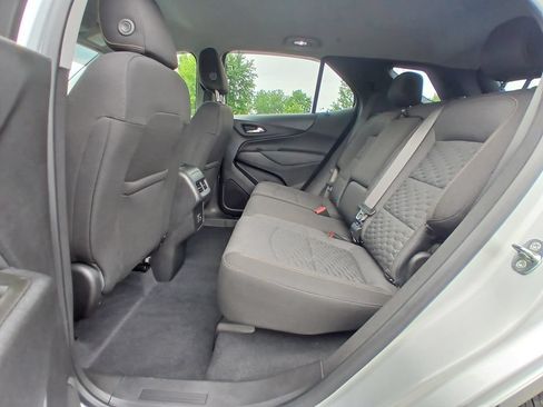 Certified 2021 Chevrolet Equinox LT AWD/4WD image 17