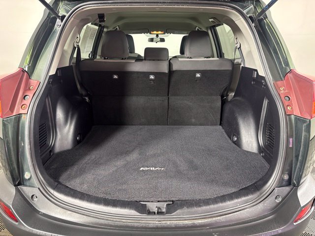 Used 2013 Toyota RAV4 LE AWD/4WD image 19