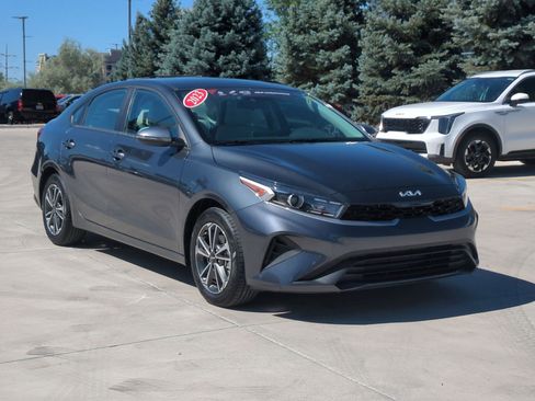 Certified 2023 Kia Forte LXS w/ LXS Technology Package FWD image 7