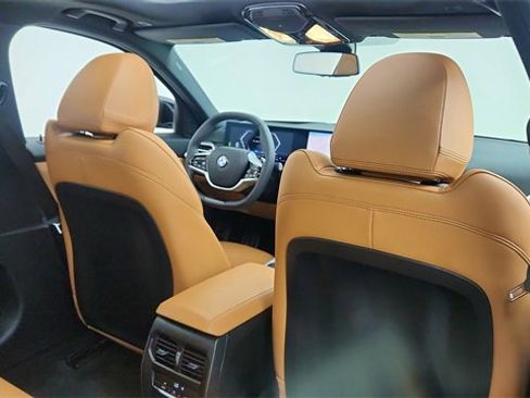 Used 2025 BMW 330i xDrive Sedan image 26