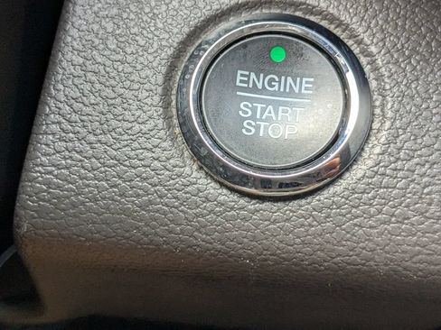 Used 2021 Ford Expedition Limited RWD image 26