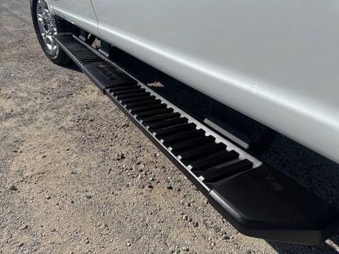 Used 2025 Ford F250 XLT w/ FX4 Off-Road Package image 8