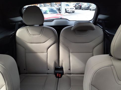 New 2025 Volvo EX90 Ultra image 18