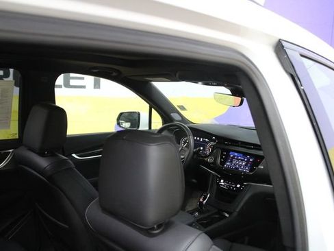 Used 2024 Cadillac XT6 Sport w/ LPO, ONYX Package AWD/4WD image 10