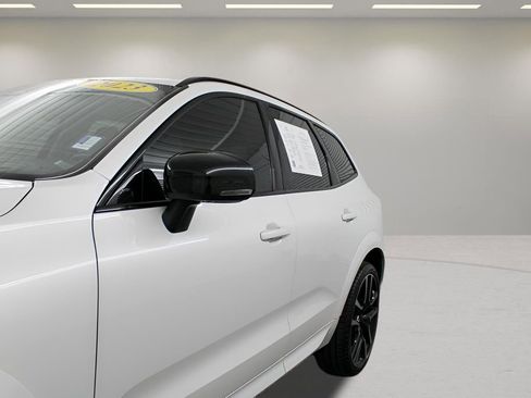 Certified 2023 Volvo XC60 B5 Ultimate w/ Climate Package image 65