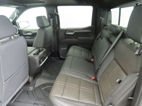 Used 2026 Chevrolet Silverado 1500 High Country w/ High Country Premium Package image 22