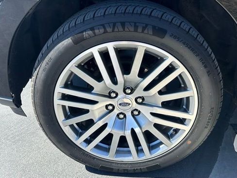 Used 2024 Ford Expedition Max Limited image 32