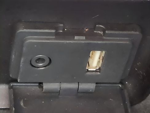 Used 2015 Acura RLX w/ Technology Package image 21