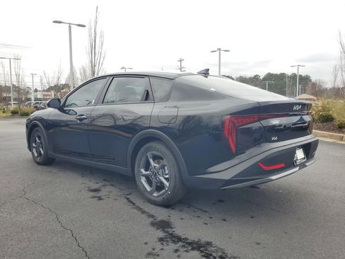 New 2025 Kia K4 LXS image 6