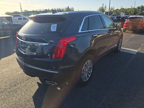 Used 2018 Cadillac XT5 Luxury w/ Driver Awareness Package FWD image 6