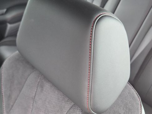 Certified 2025 Acura ADX A-Spec image 17