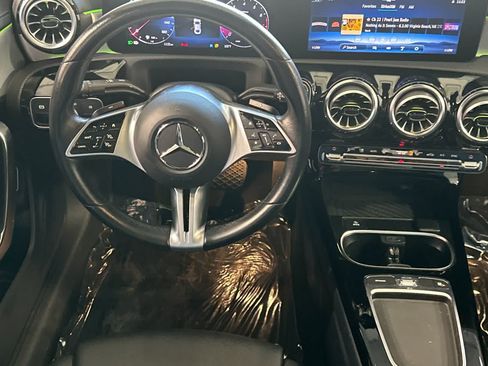 Used 2025 Mercedes-Benz CLA 250 image 15