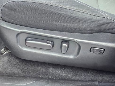 Used 2022 Toyota Tacoma TRD Off-Road image 23