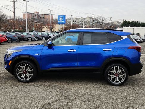 Used 2022 Kia Seltos SX w/ Sunroof Package image 7