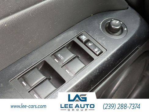 Used 2014 Jeep Compass Sport w/ Power Value Group FWD image 17