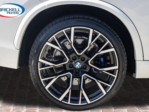 Used 2021 BMW X5 M w/ Executive Package AWD/4WD image 45