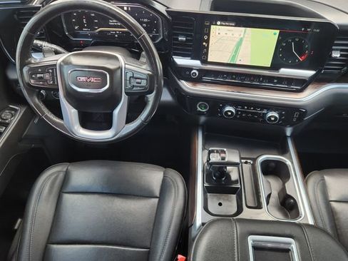 Used 2022 GMC Sierra 1500 SLT w/ SLT Convenience Package image 28