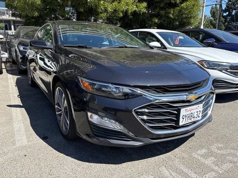 Used 2023 Chevrolet Malibu LT FWD image 2