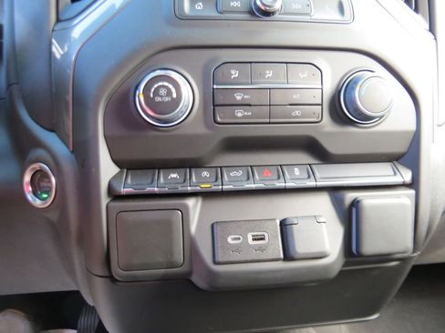 Certified 2025 Chevrolet Silverado 1500 Custom w/ Turbomax Blackout Package image 30