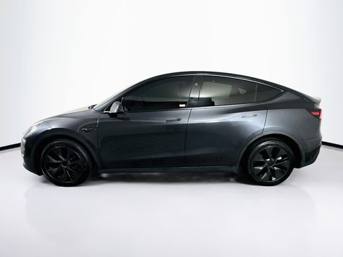 Used 2025 Tesla Model Y Long Range AWD/4WD image 4