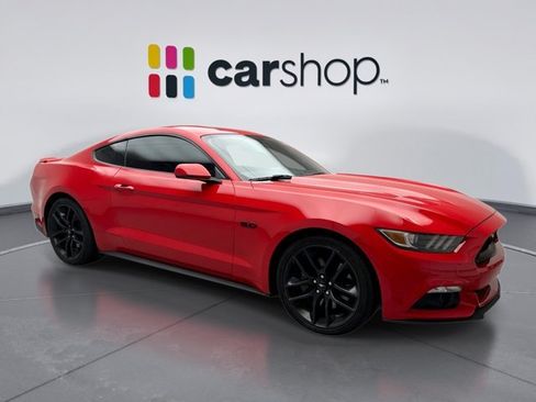 Used 2016 Ford Mustang GT Premium w/ Equipment Group 401A RWD image 7
