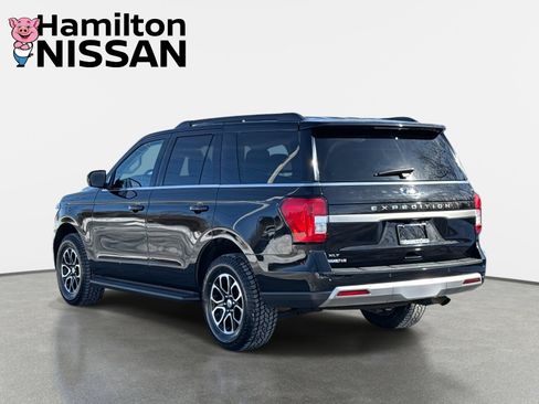 Used 2024 Ford Expedition XLT image 4