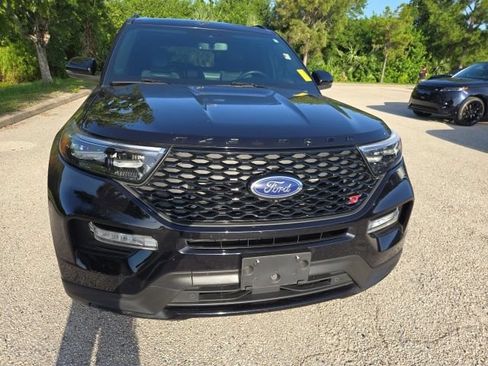 Used 2023 Ford Explorer ST w/ Equipment Group 401A AWD/4WD image 8