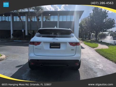 Used 2017 Jaguar F-PACE Prestige AWD/4WD image 4