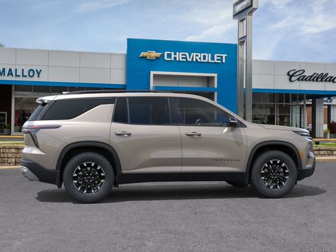 Used 2026 Chevrolet Traverse Z71 AWD/4WD image 6