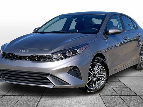 Certified 2024 Kia Forte LXS image 1