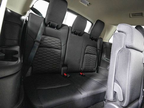 Used 2025 Nissan Pathfinder SV FWD image 13