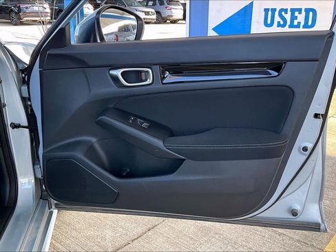 Certified 2022 Honda Civic EX image 21