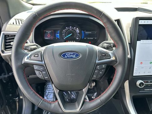 Used 2023 Ford Edge ST-Line AWD/4WD image 18