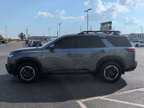 Used 2023 Nissan Pathfinder Rock Creek AWD/4WD image 4