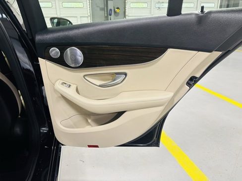 Used 2021 Mercedes-Benz C 300 Sedan image 34