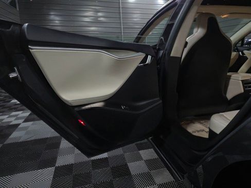 Used 2017 Tesla Model S 100D image 35