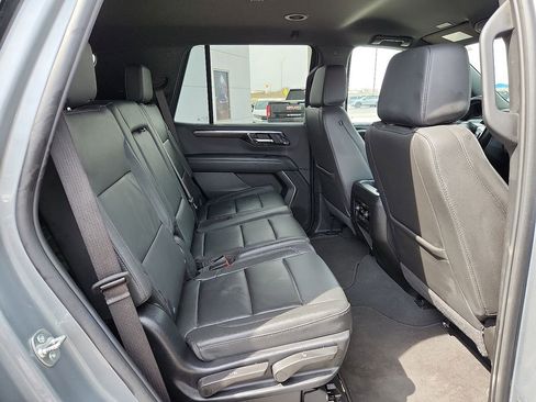 Used 2025 Chevrolet Tahoe Z71 image 12