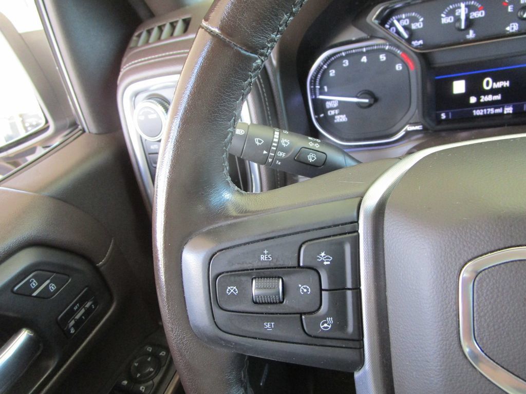 Used 2021 GMC Sierra 1500 SLT w/ SLT Convenience Package AWD/4WD image 45