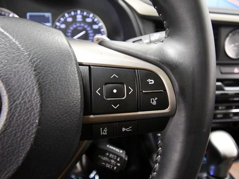 Used 2022 Lexus RX 350L Premium w/ Premium Package AWD/4WD image 22