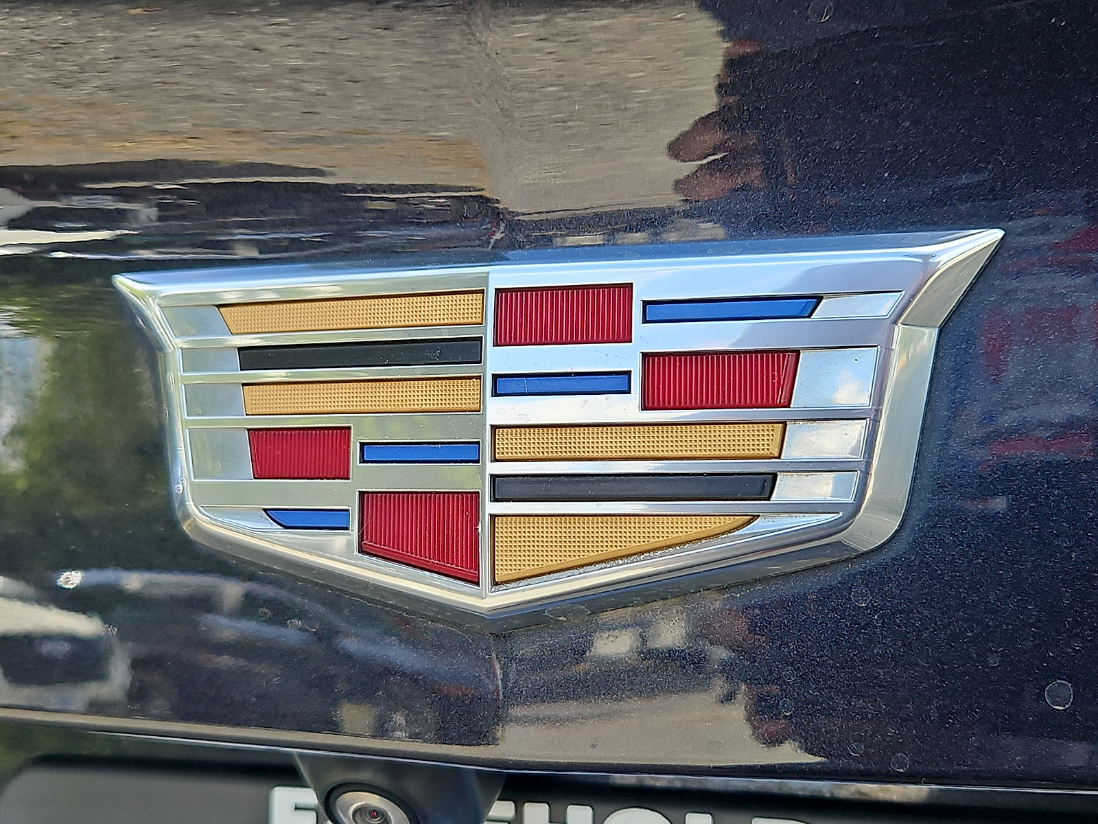 Used 2022 Cadillac XT4 Luxury w/ Cold Weather Package AWD/4WD image 32